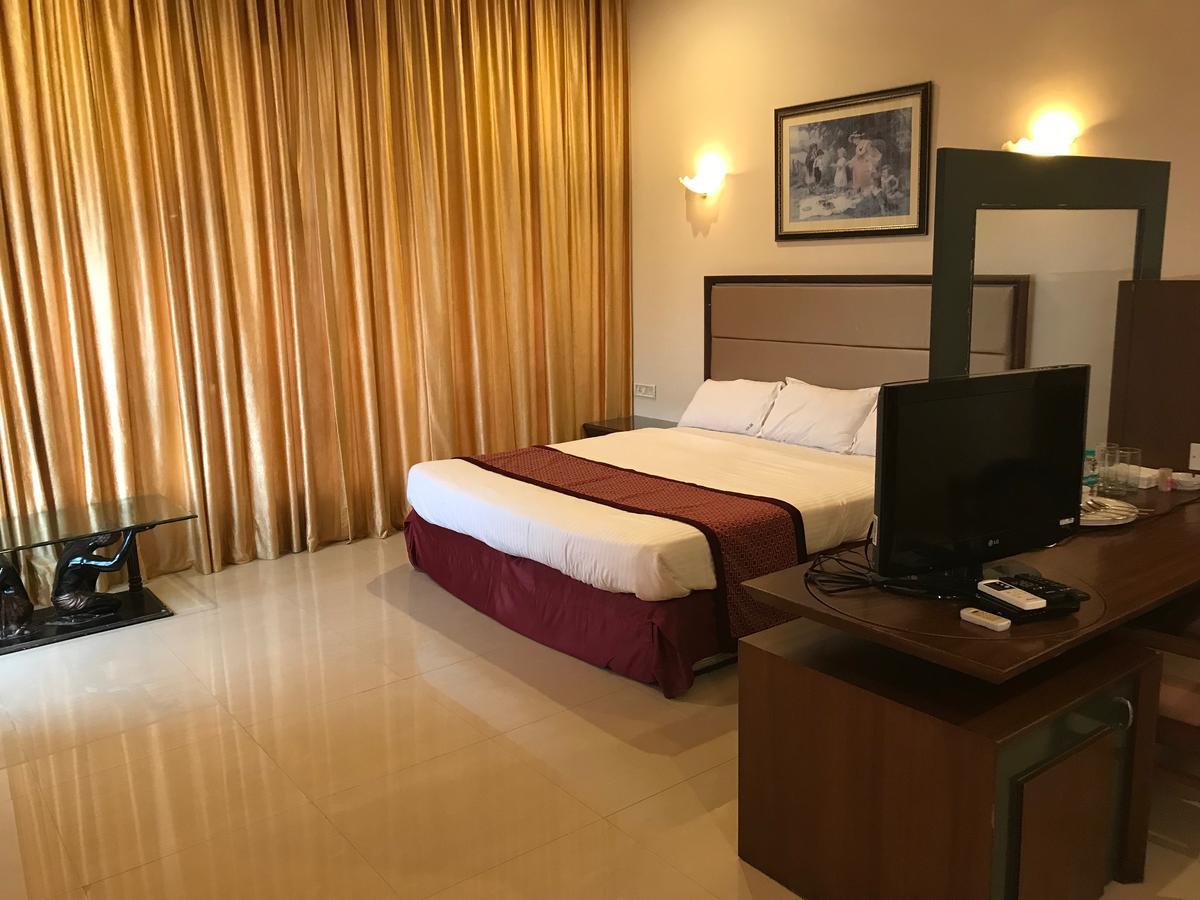 Bed and Breakfast Kohinoor Atc à Bombay Extérieur photo